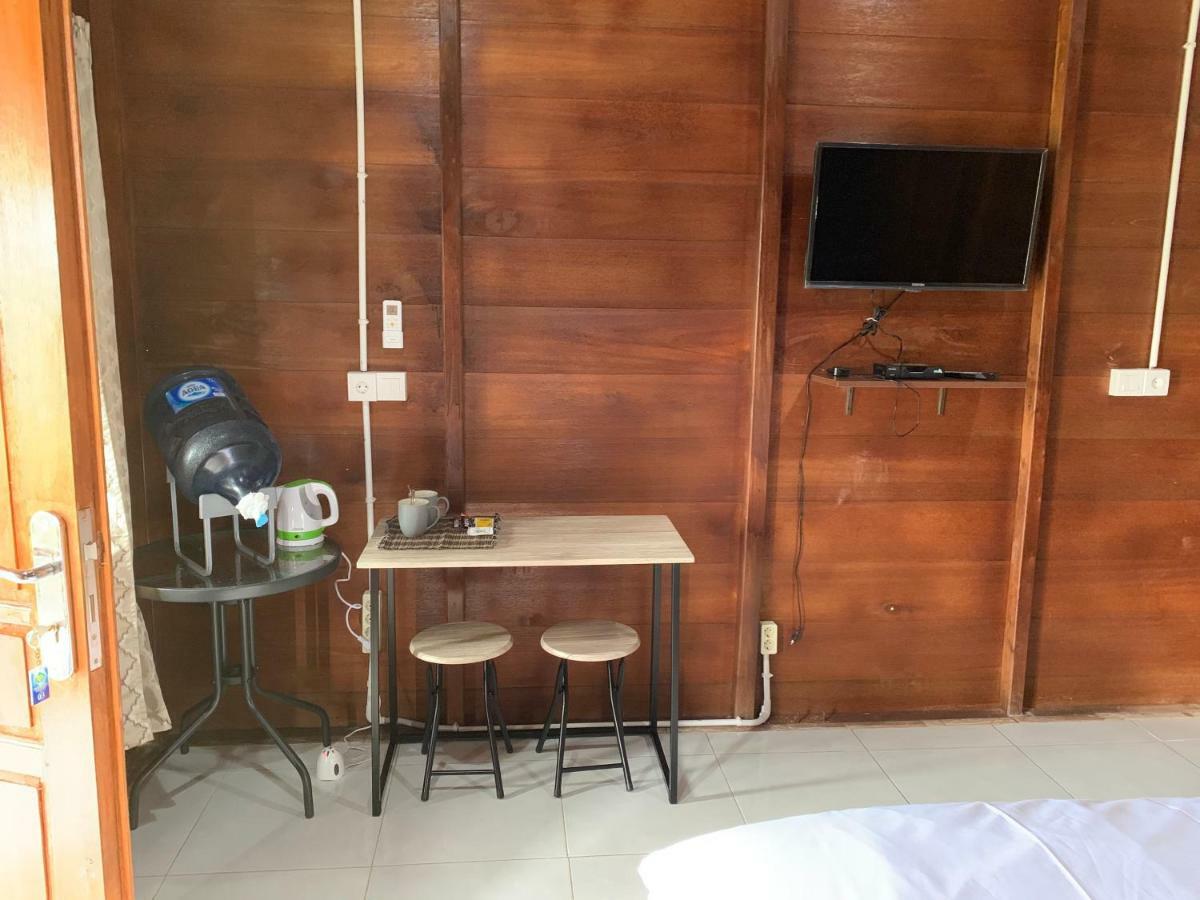 Tanah Penida Bungalows Ped Luaran gambar
